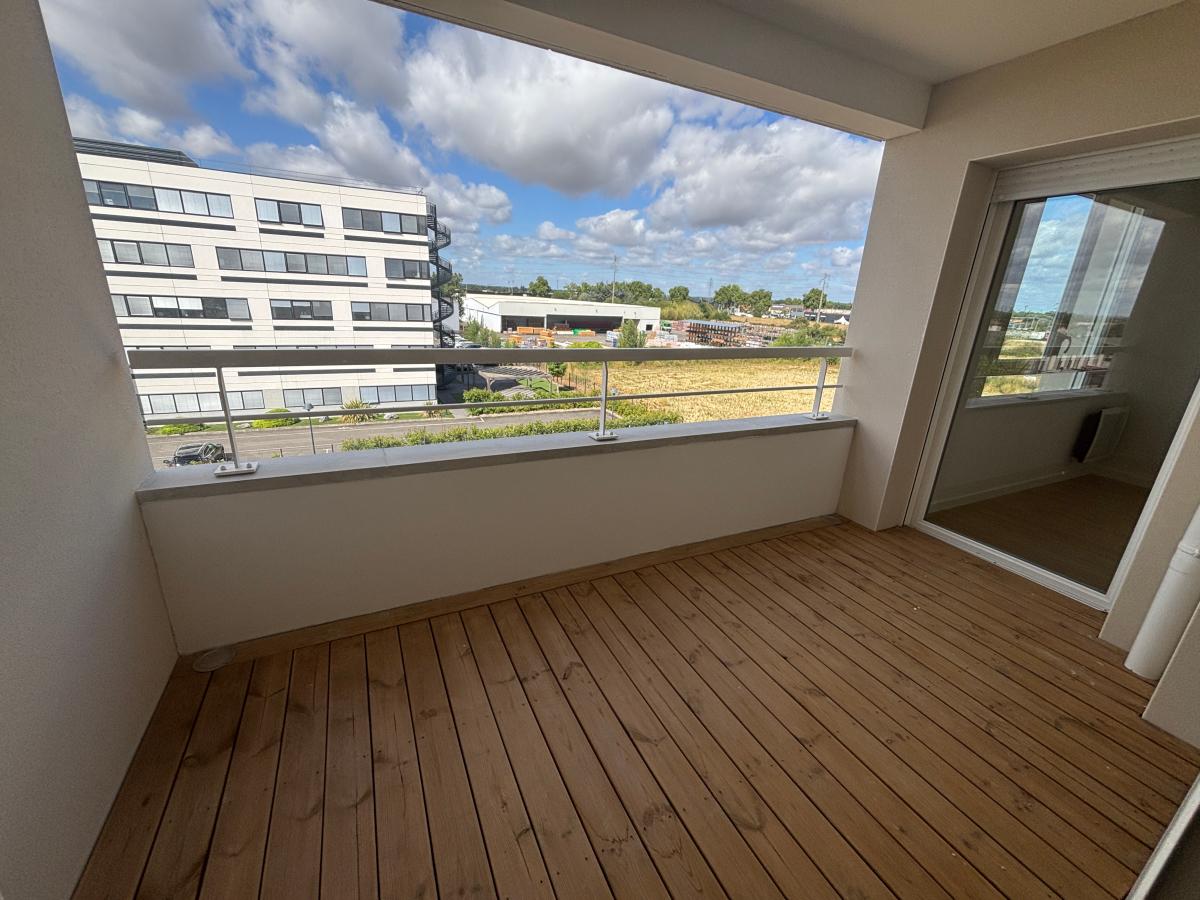 
																																							3 pièces - 
																																						3ème étage - 64m² - 717,83 € - Photo #1
