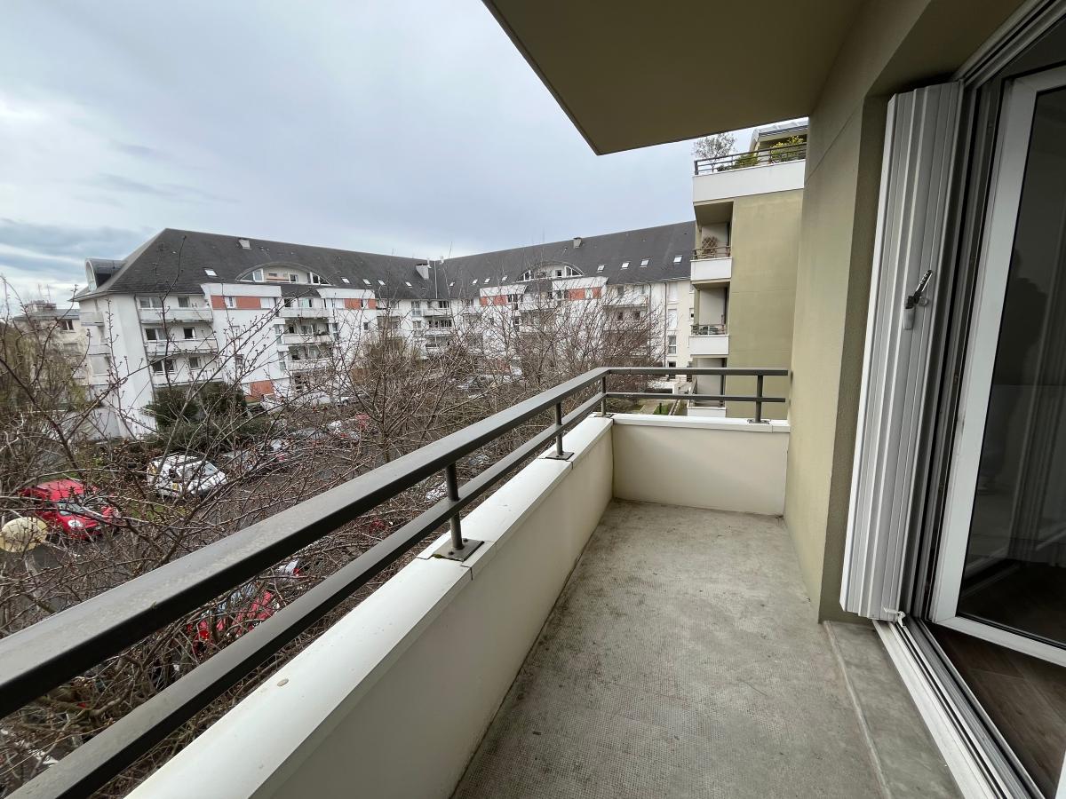 
																			2 pièces - 
																		2ème étage - 50m² - 120 000 € - Photo #4