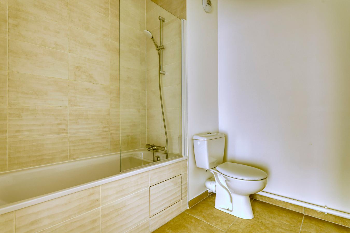 4 pièces - 3ème étage - 80m² - 1 423,16 € - Photo #6