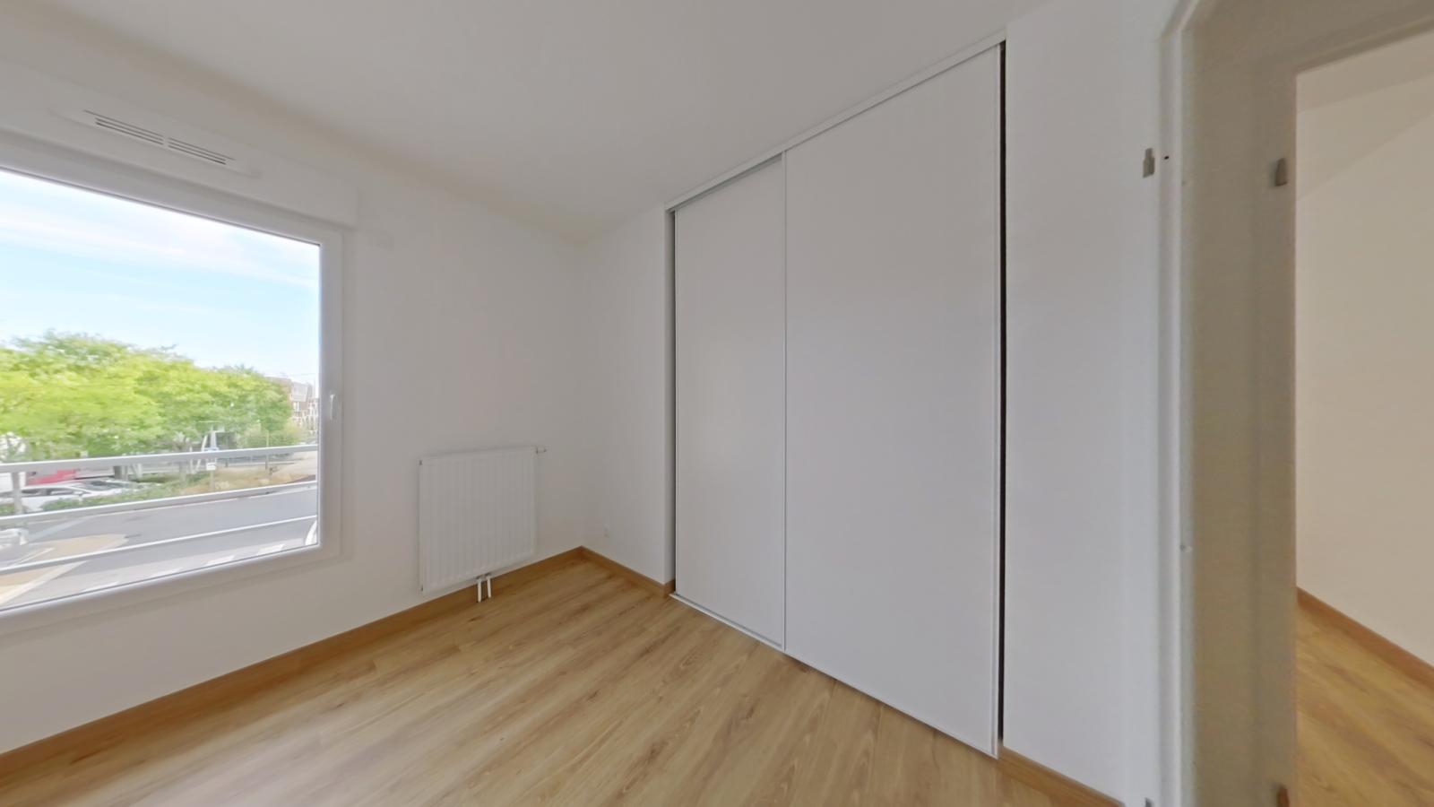 3 pièces - 1er étage - 64m² - 828,32 € - Photo #4
