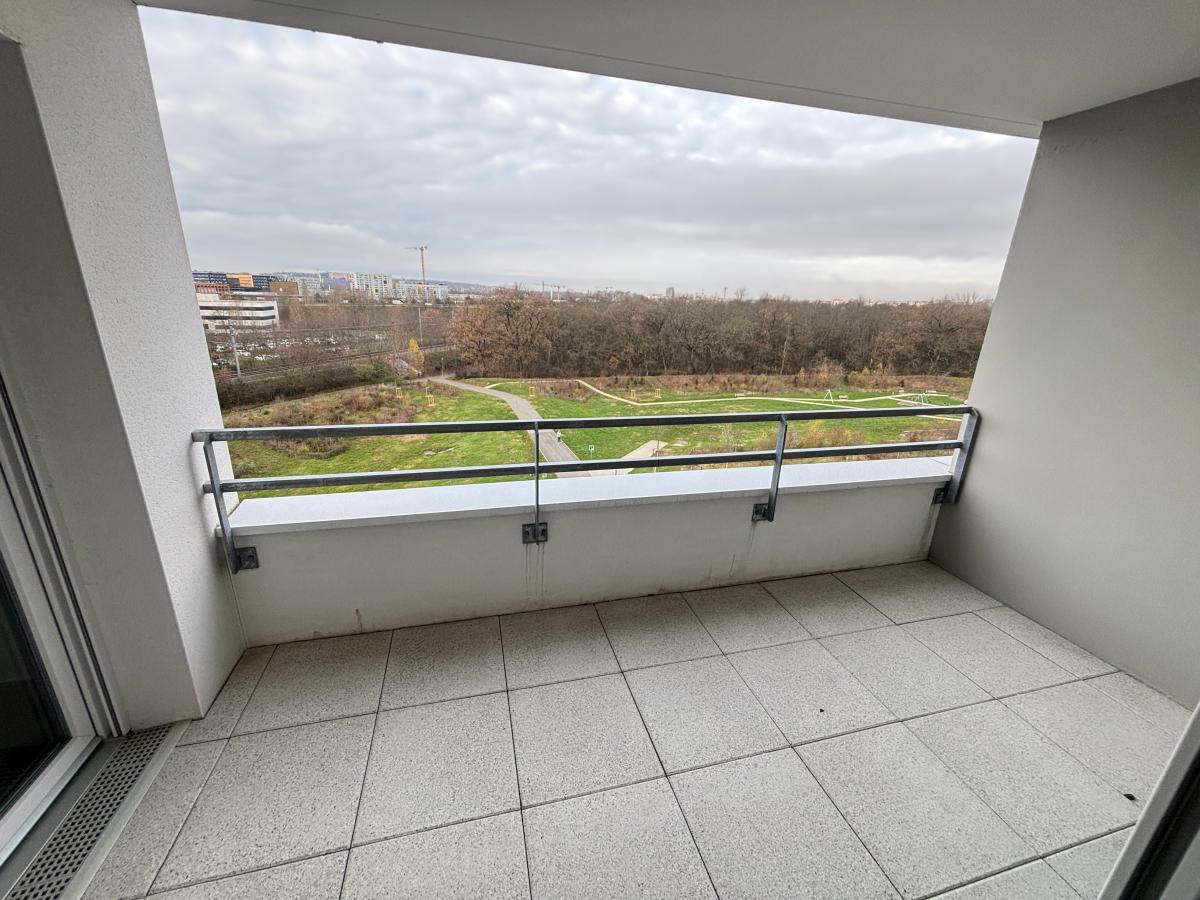 
																			4 pièces - 
																		6ème étage - 85m² - 1 051,00 € - Photo #1