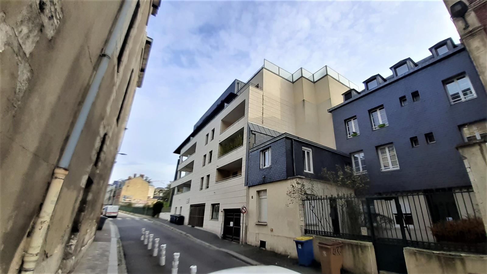 
																			2 pièces – 
																		2ème étage – 35m² - 105 000 € - Photo #0