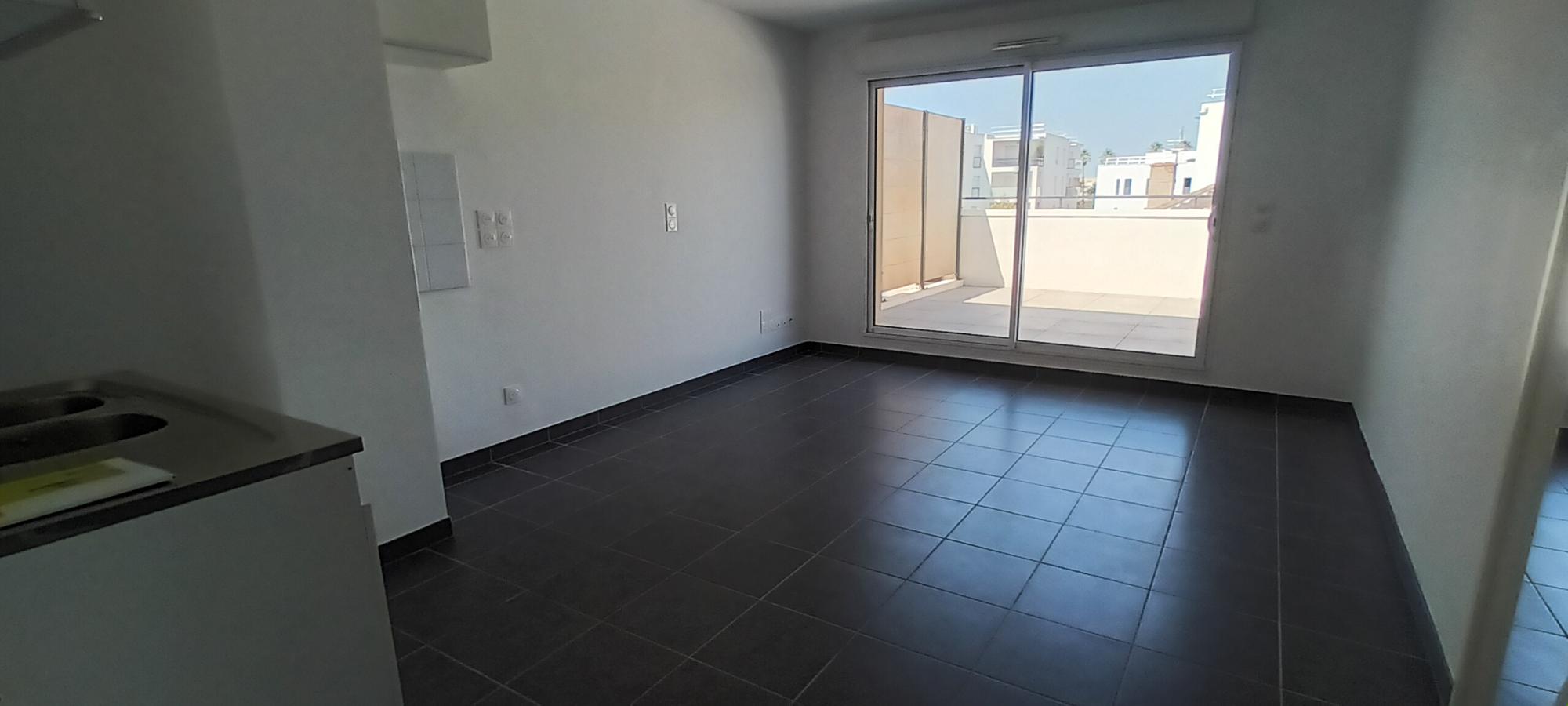 
																			3 pièces - 
																		3ème étage - 59m² - 1 086,75 € - Photo #2