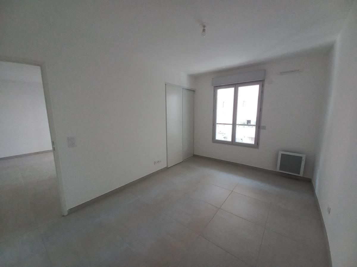 2 pièces - 1er étage - 45m² - 1 085,84 € - Photo #4