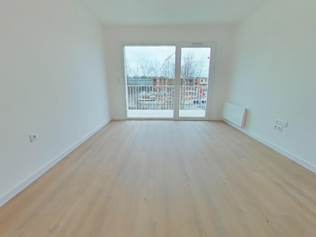 
																																							3 pièces - 
																																						3ème étage - 74m² - 955,01 € - Photo #6