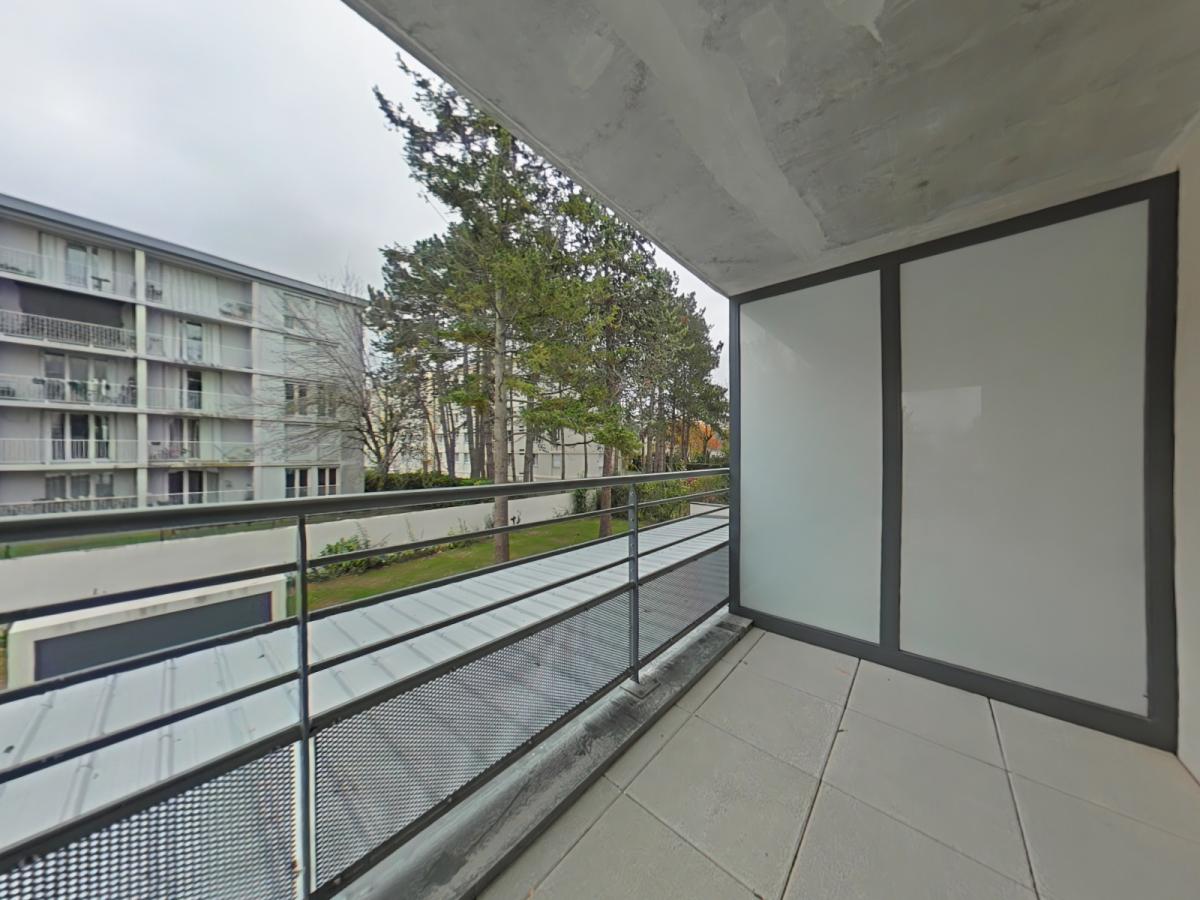 
																																							3 pièces - 
																																						1er étage - 70m² - 824,94 € - Photo #2