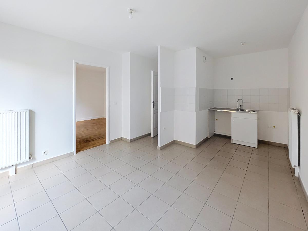 3 pièces - RDC - 57m² - 1 356,80 € - Photo #1