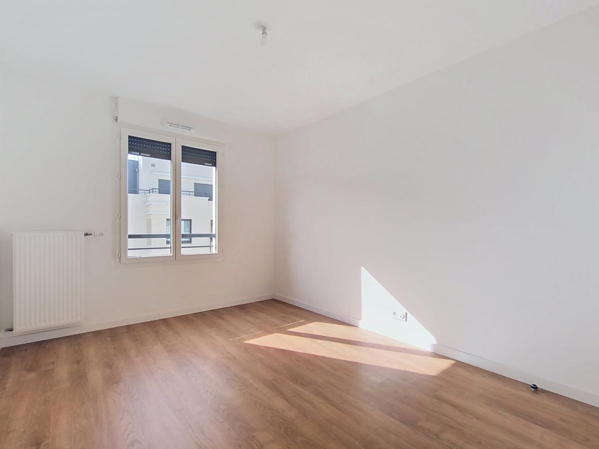3 pièces - 2ème étage - 58m² - 1 181,61 € - Photo #4