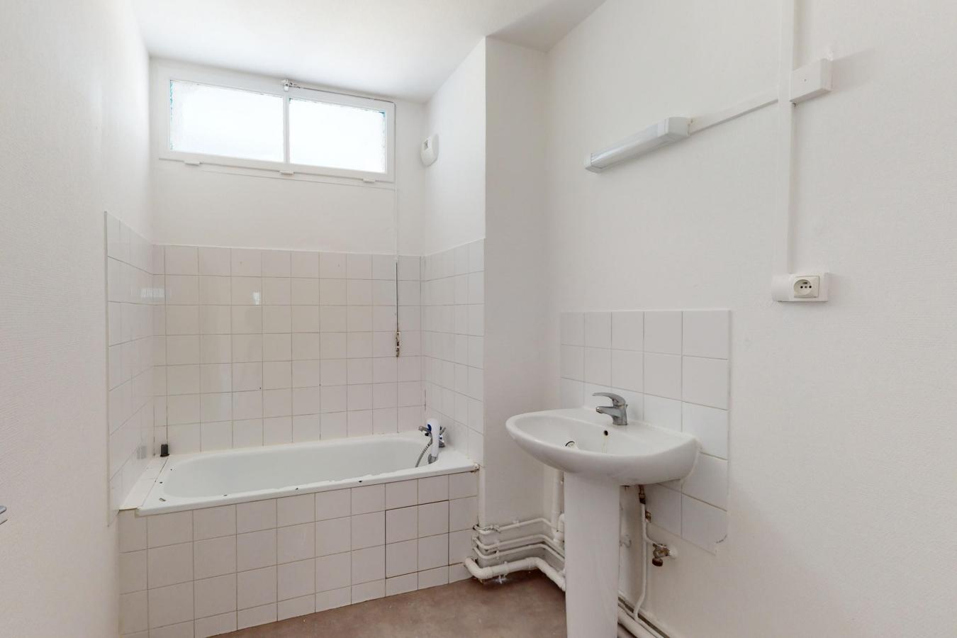 4 pièces - RDC - 77m² - 61 430 € - Photo #4