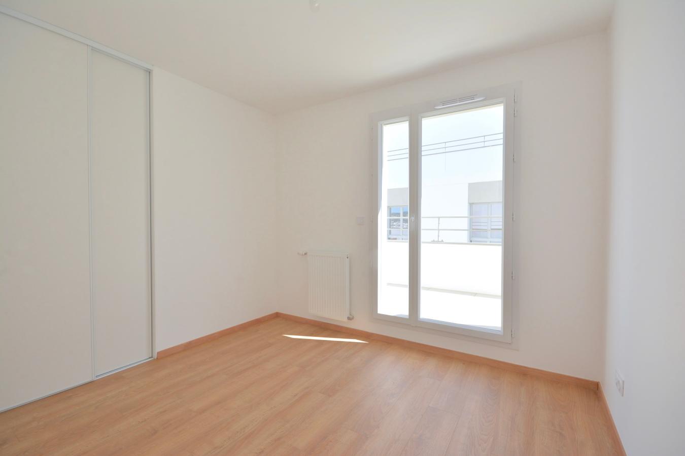 
																			5 pièces - 
																		6ème étage - 116m² - 1 736,63 € - Photo #4