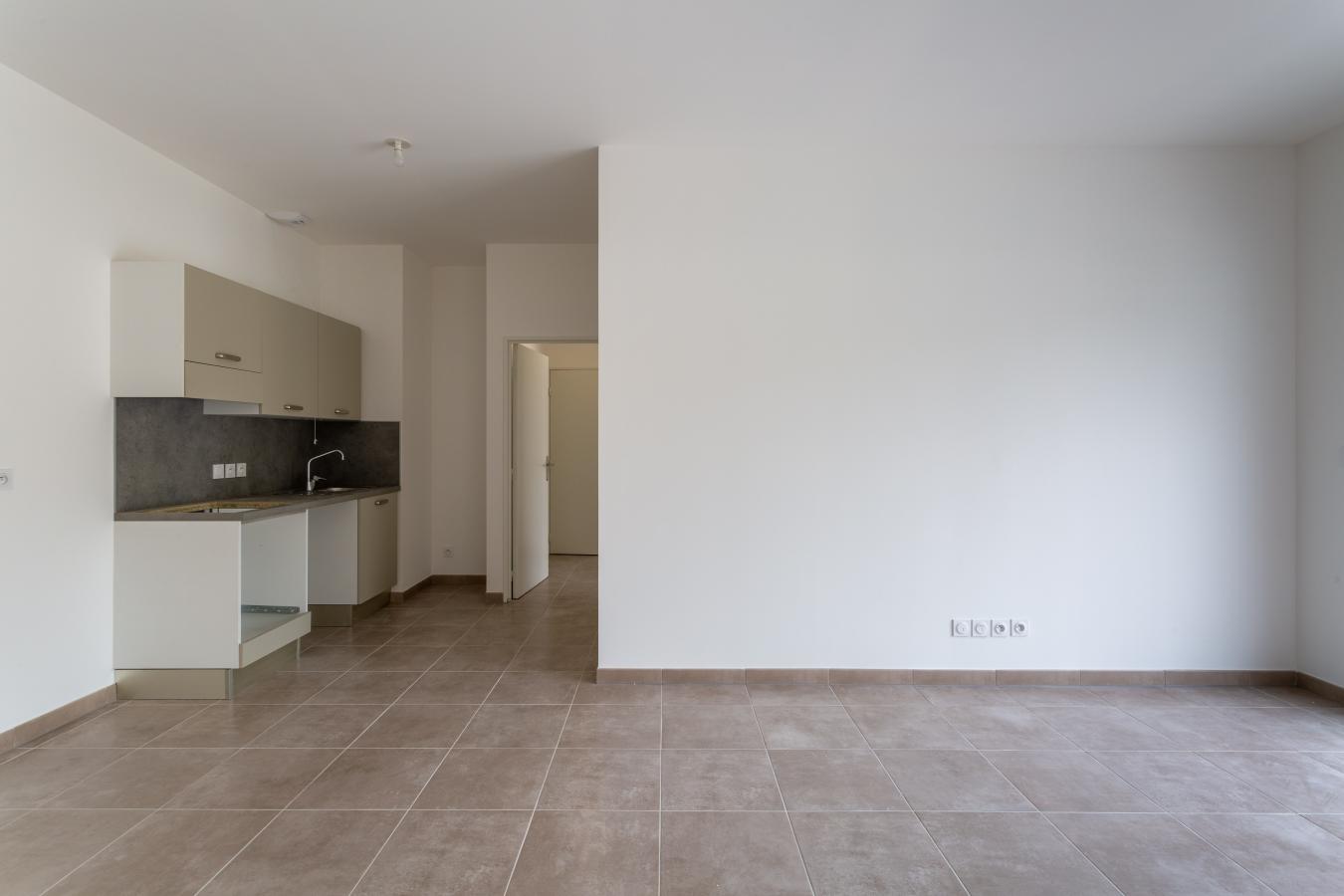 2 pièces - 1er étage - 38m² - 781,30 € - Photo #1