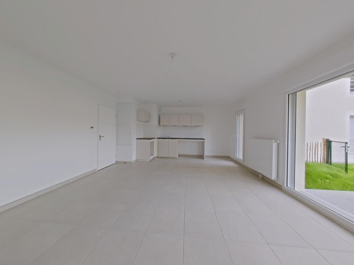 3 pièces - RDC - 63m² - 826,07 € - Photo #1