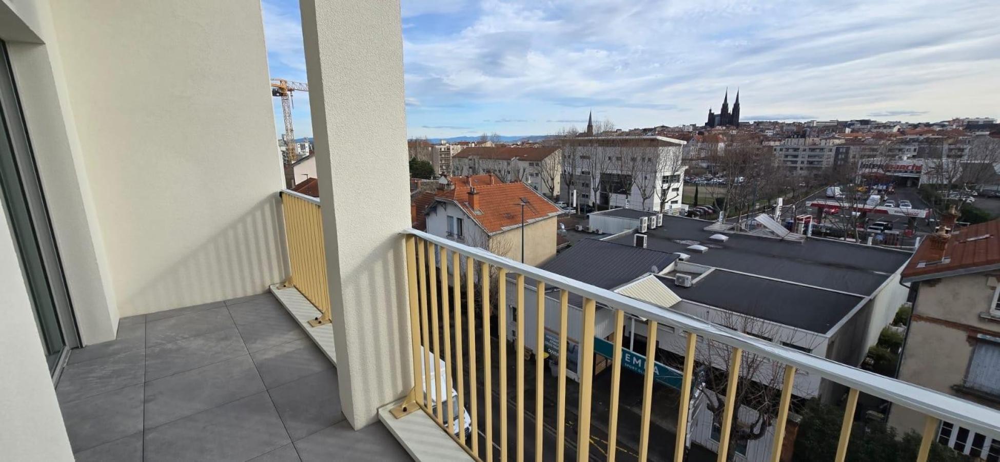 
																			4 pièces - 
																		3ème étage - 86m² - 1 087,57 € - Photo #6