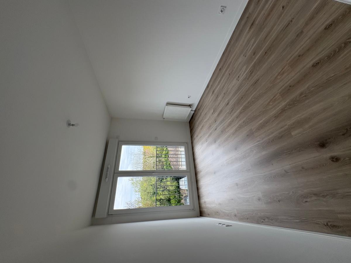 
																																							3 pièces - 
																																						1er étage - 62m² - 1 058,53 € - Photo #1