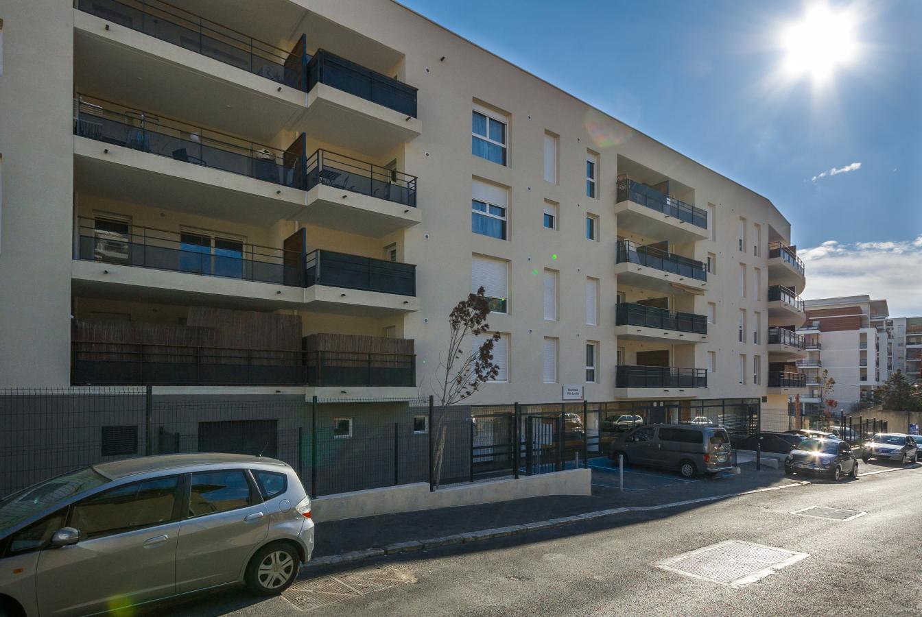 
																			3 pièces - 
																		2ème étage - 64m² - 817,44 € - Photo #0