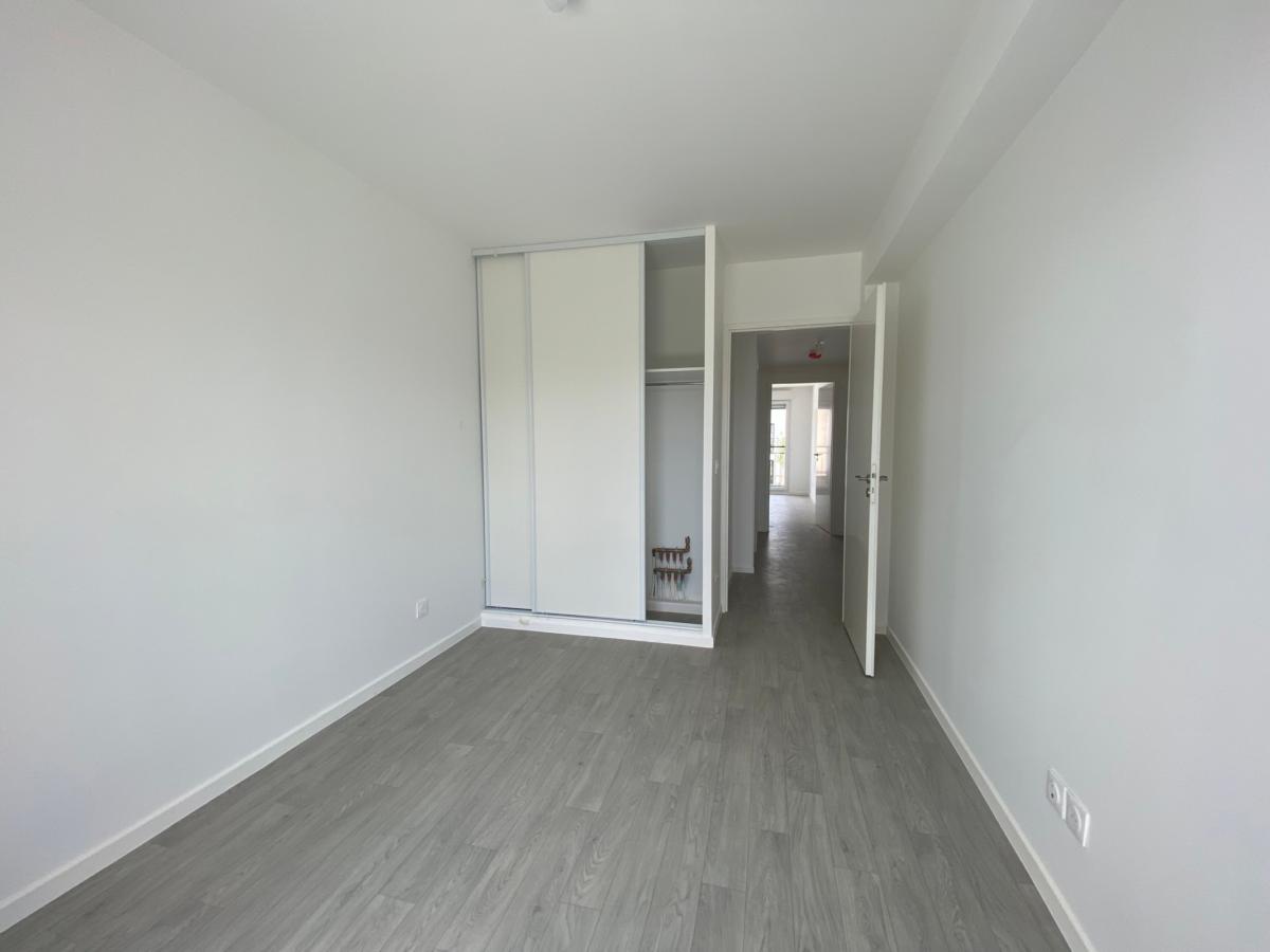 3 pièces - 1er étage - 68m² photo 2
