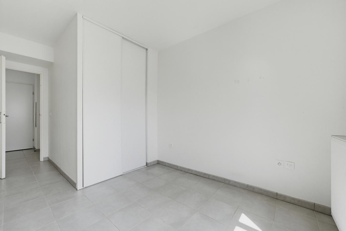 
																																							3 pièces - 
																																						5ème étage - 61m² - 161 000 € - Photo #5