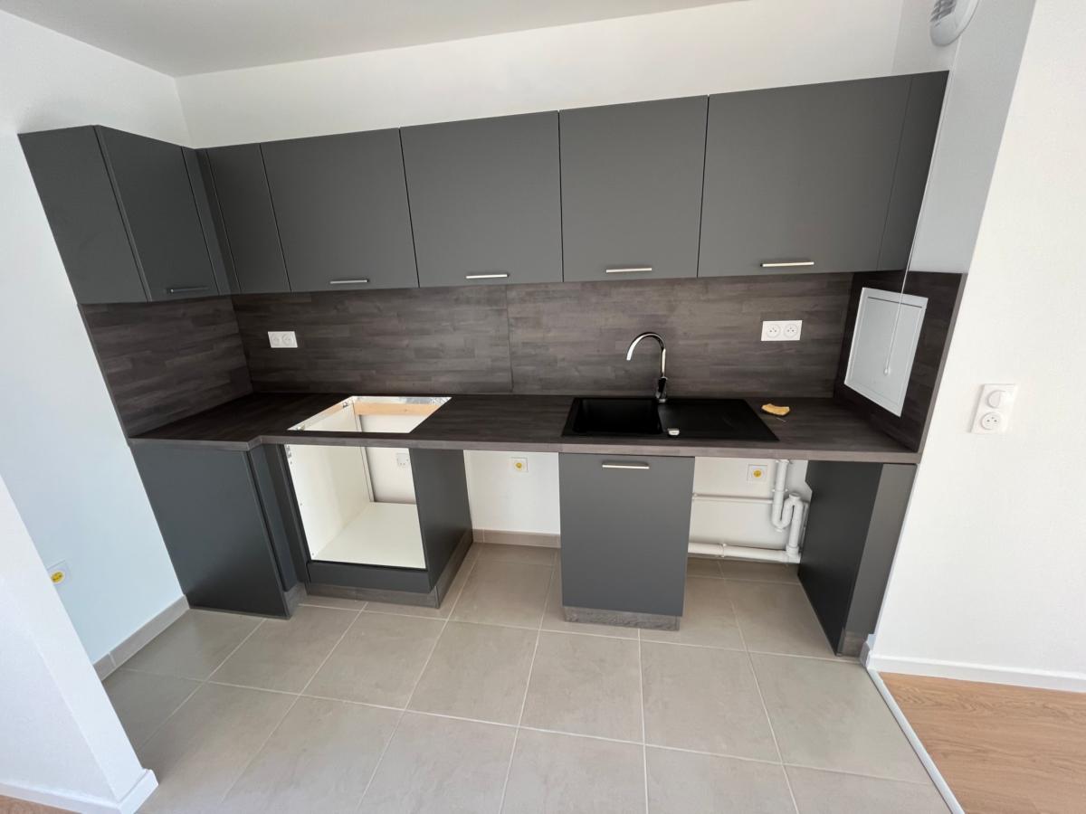 3 pièces - 1er étage - 59m² - 1 503,69 € - Photo #0