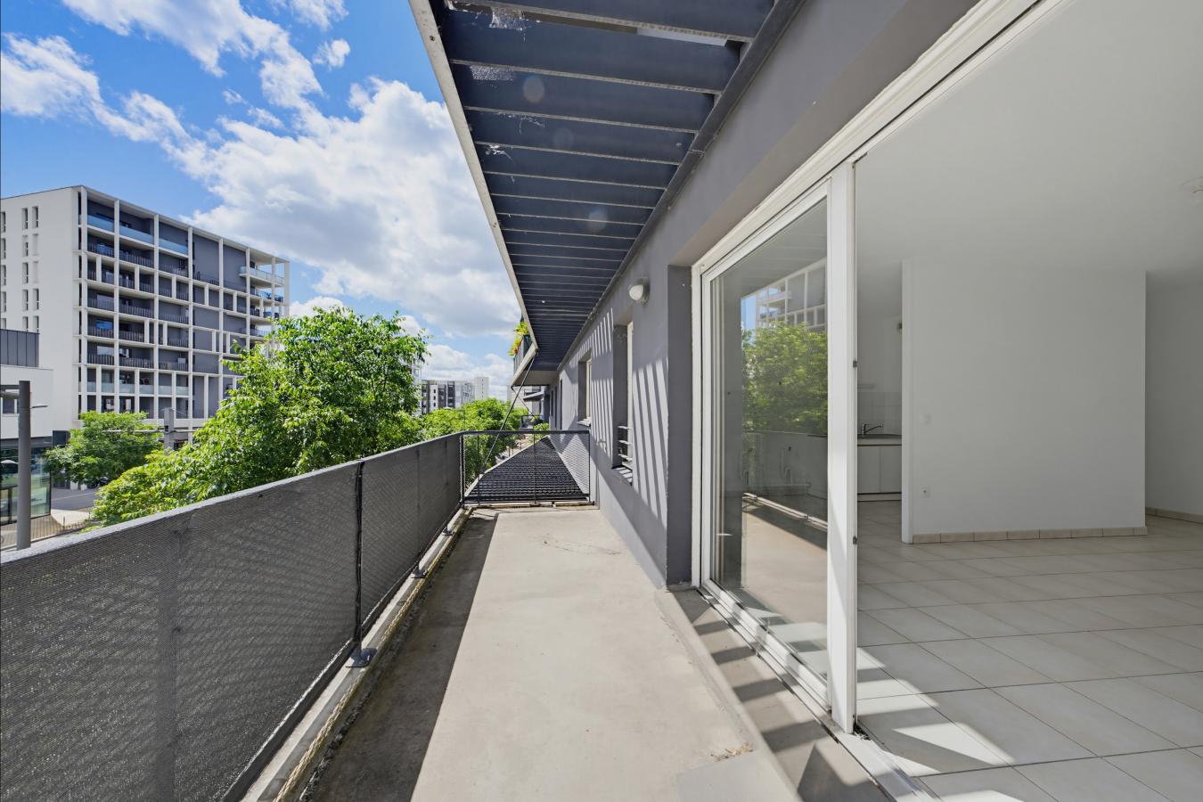 
																																							3 pièces - 
																																						2ème étage - 61m² - 170 000 € - Photo #4