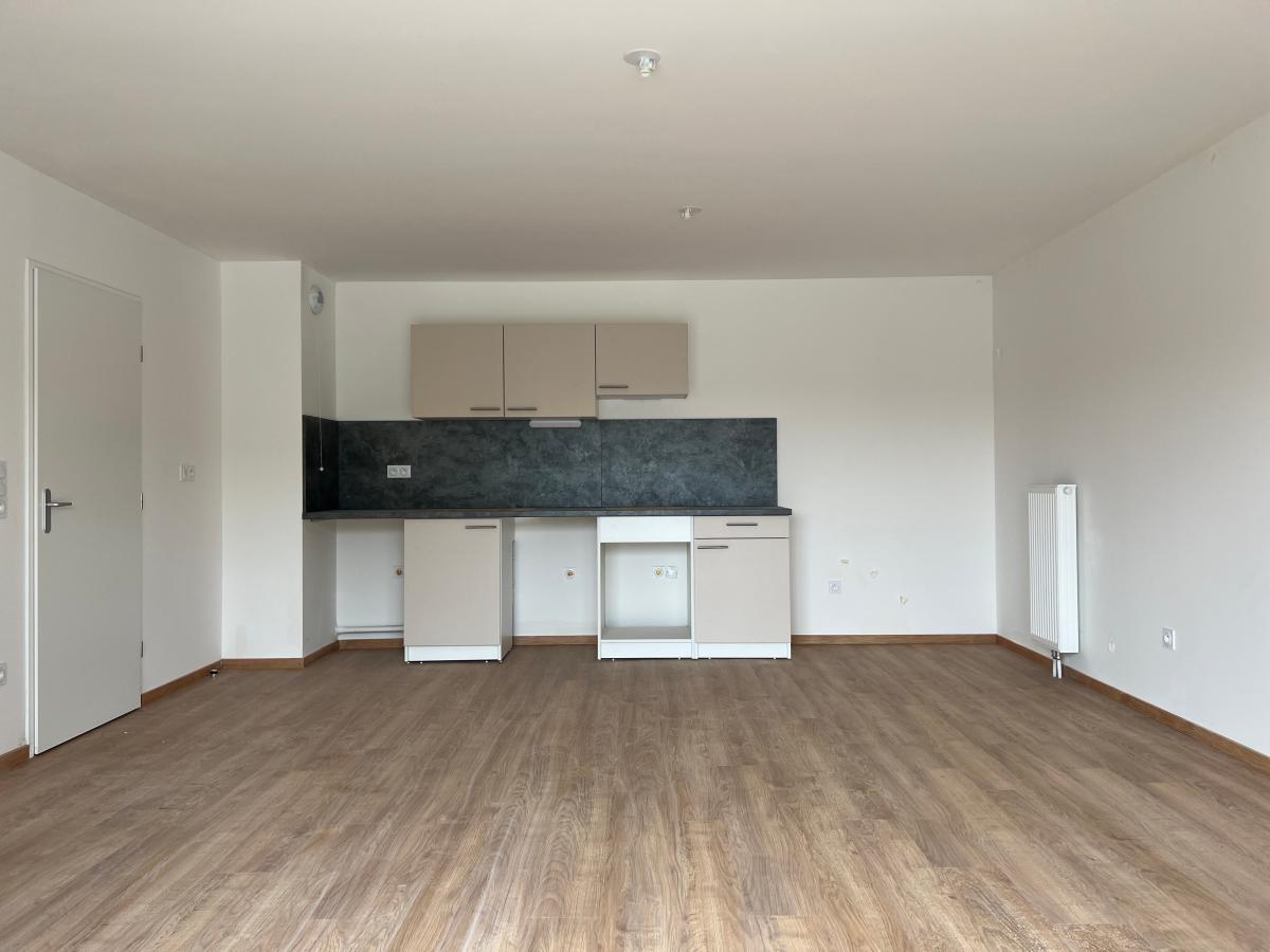 
																			3 pièces - 
																		2ème étage - 67m² - 767,43 € - Photo #0