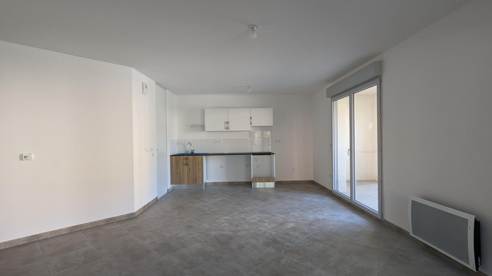 
																																							2 pièces - 
																																						3ème étage - 48m² - 830,78 € - Photo #2