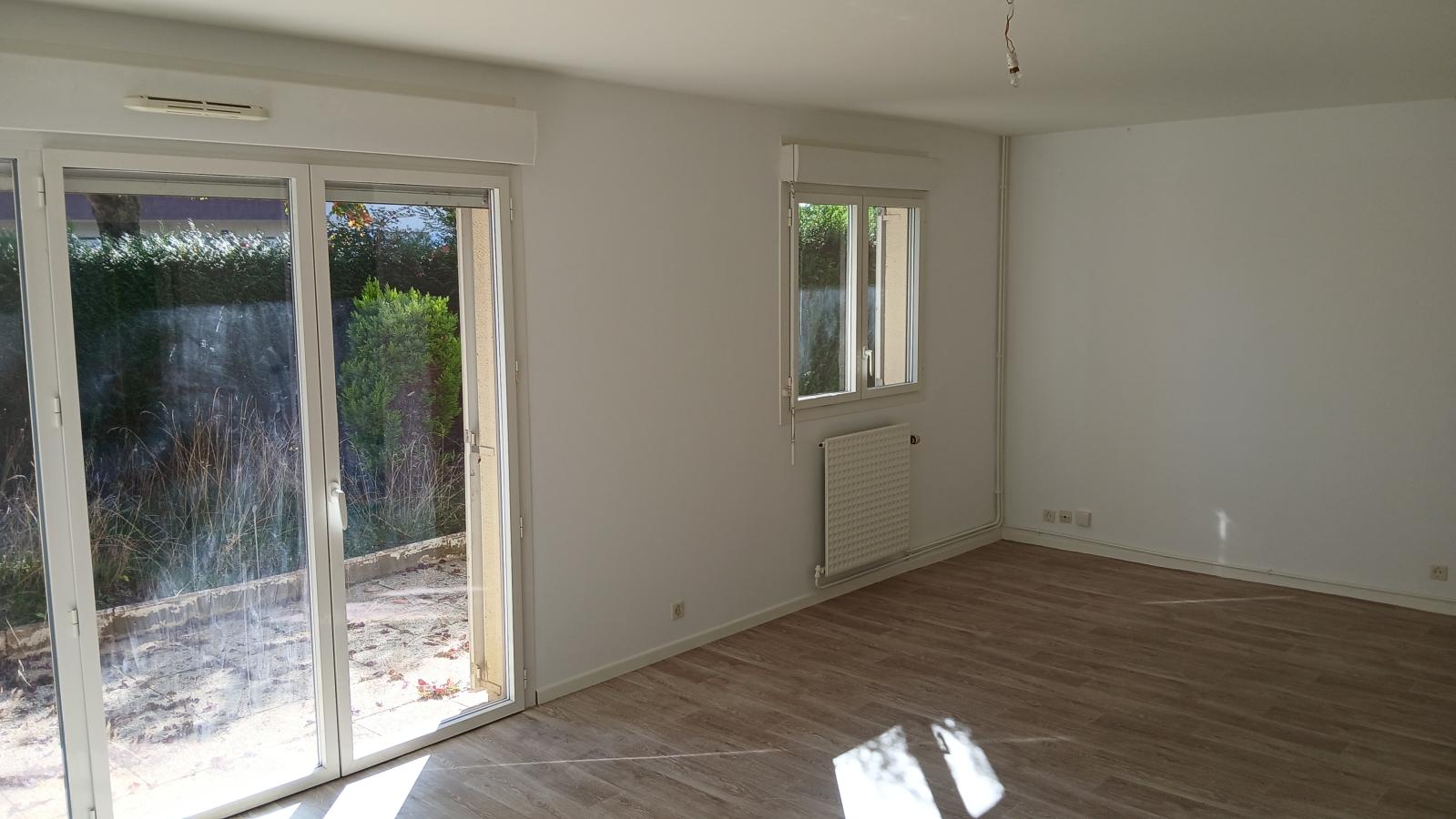 
																																							4 pièces - 
																																						RDC - 80m² - 129 000 € - Photo #2