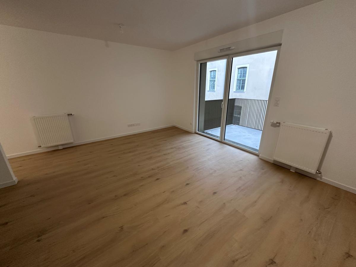 2 pièces - 2ème étage - 49m² - 800,72 € - Photo #4