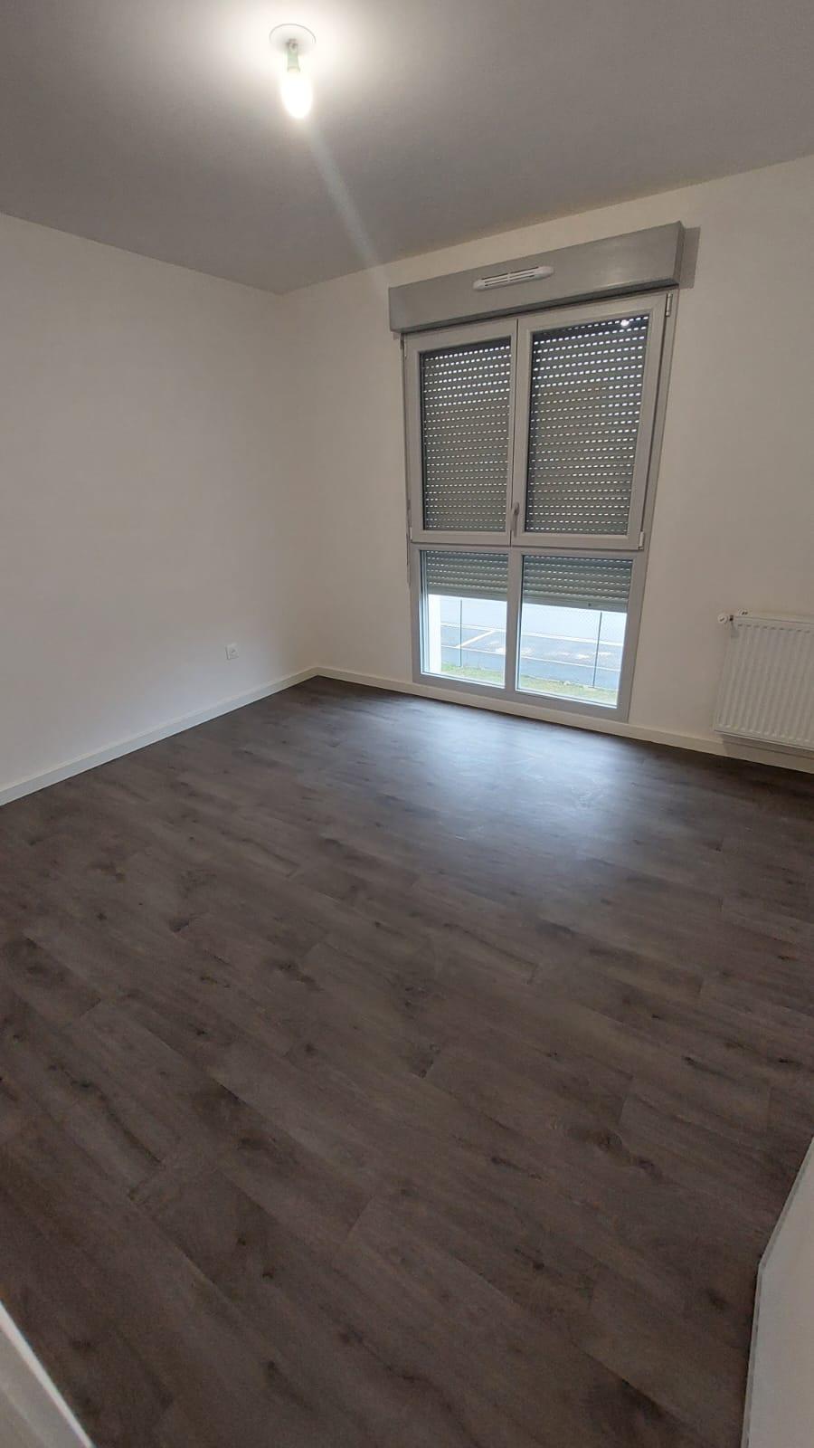 
																																							3 pièces - 
																																						1er étage - 63m² - 790,02 € - Photo #4