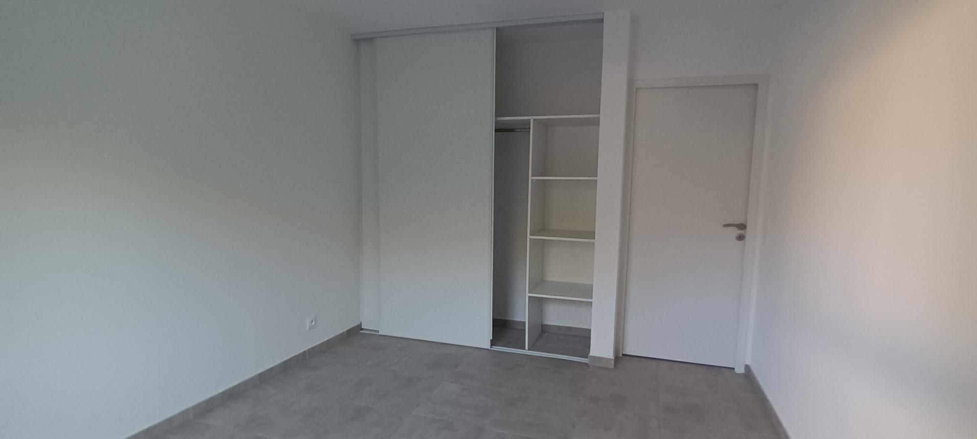 
																																							2 pièces - 
																																						RDC - 50m² - 696,88 € - Photo #4