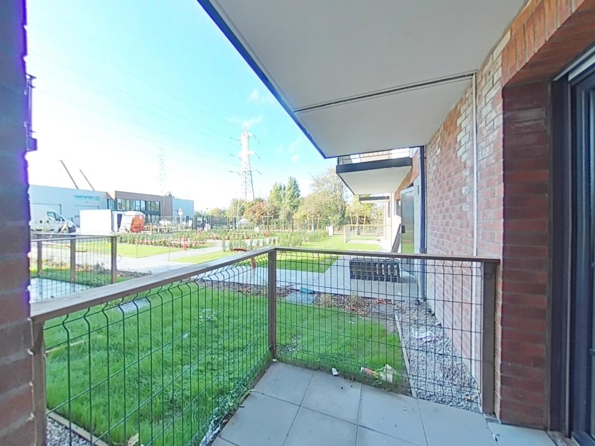 
																																							2 pièces - 
																																						RDC - 50m² - 752,00 € - Photo #2