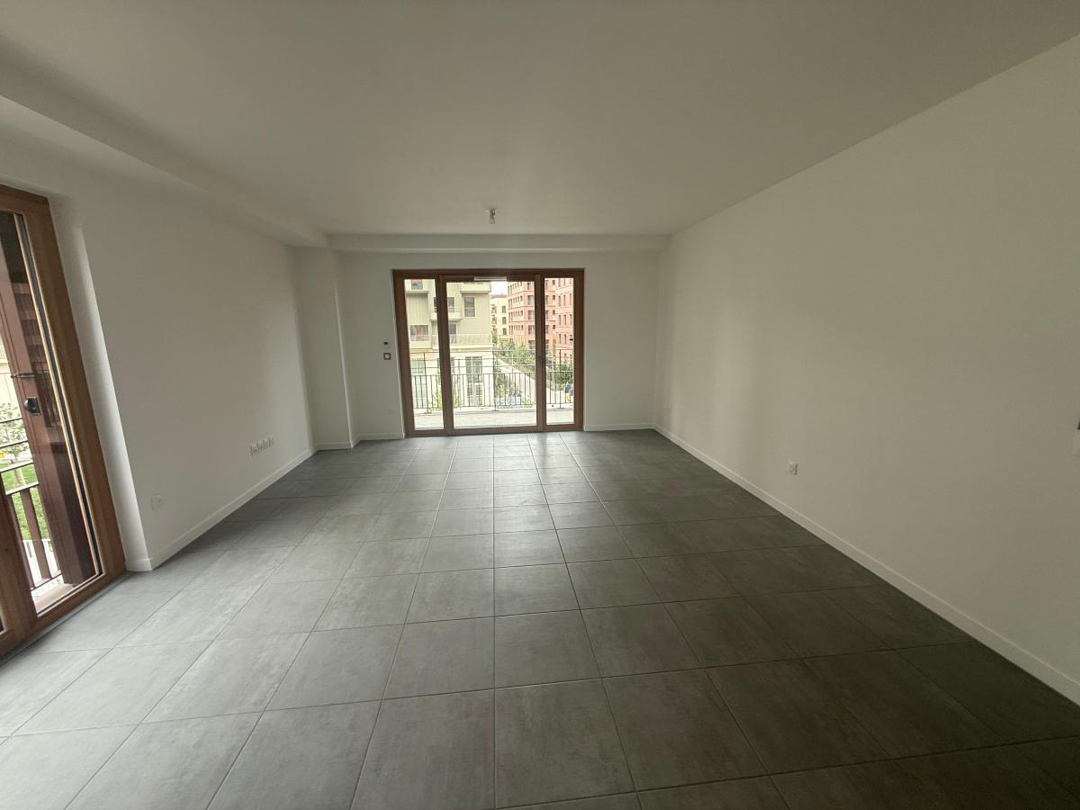
																			2 pièces - 
																		3ème étage - 52m² - 1 158,60 € - Photo #4