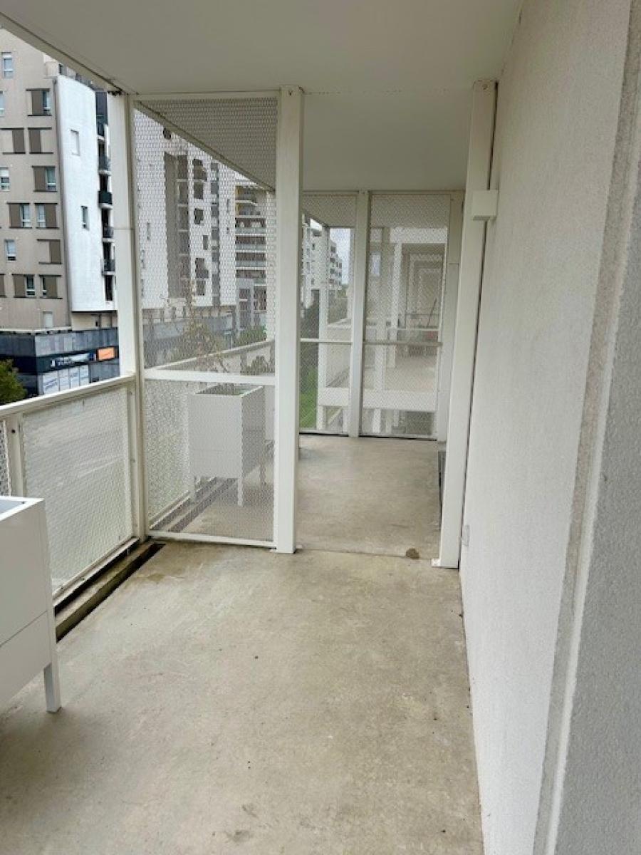 
																																							3 pièces - 
																																						3ème étage - 60m² - 804,59 € - Photo #7