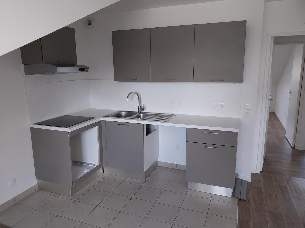 
																																							3 pièces - 
																																						2ème étage - 64m² - 1 053,58 € - Photo #3