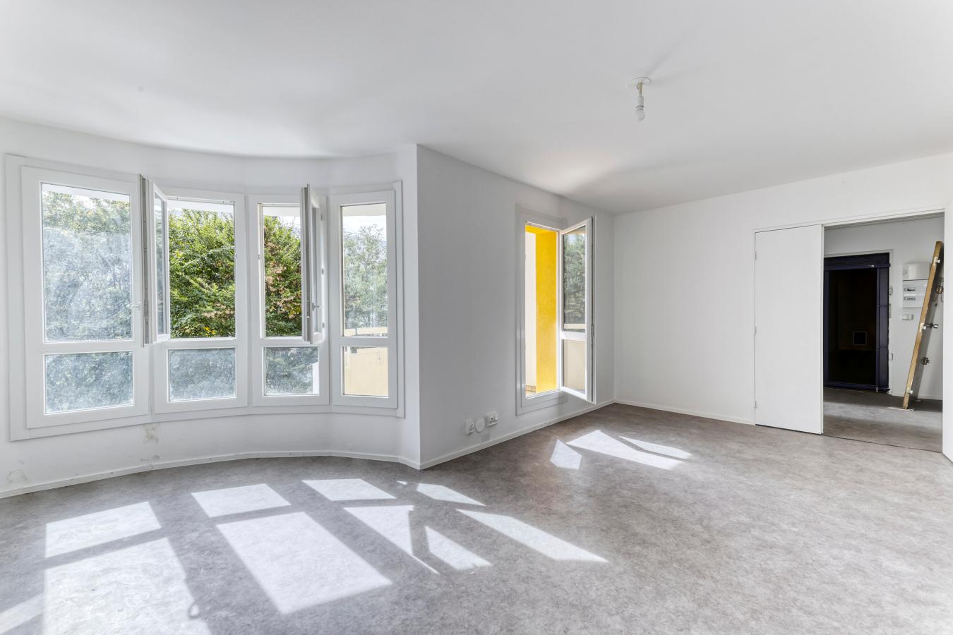 
																			3 pièces - 
																		3ème étage - 46m² - 139 000 € - Photo #0