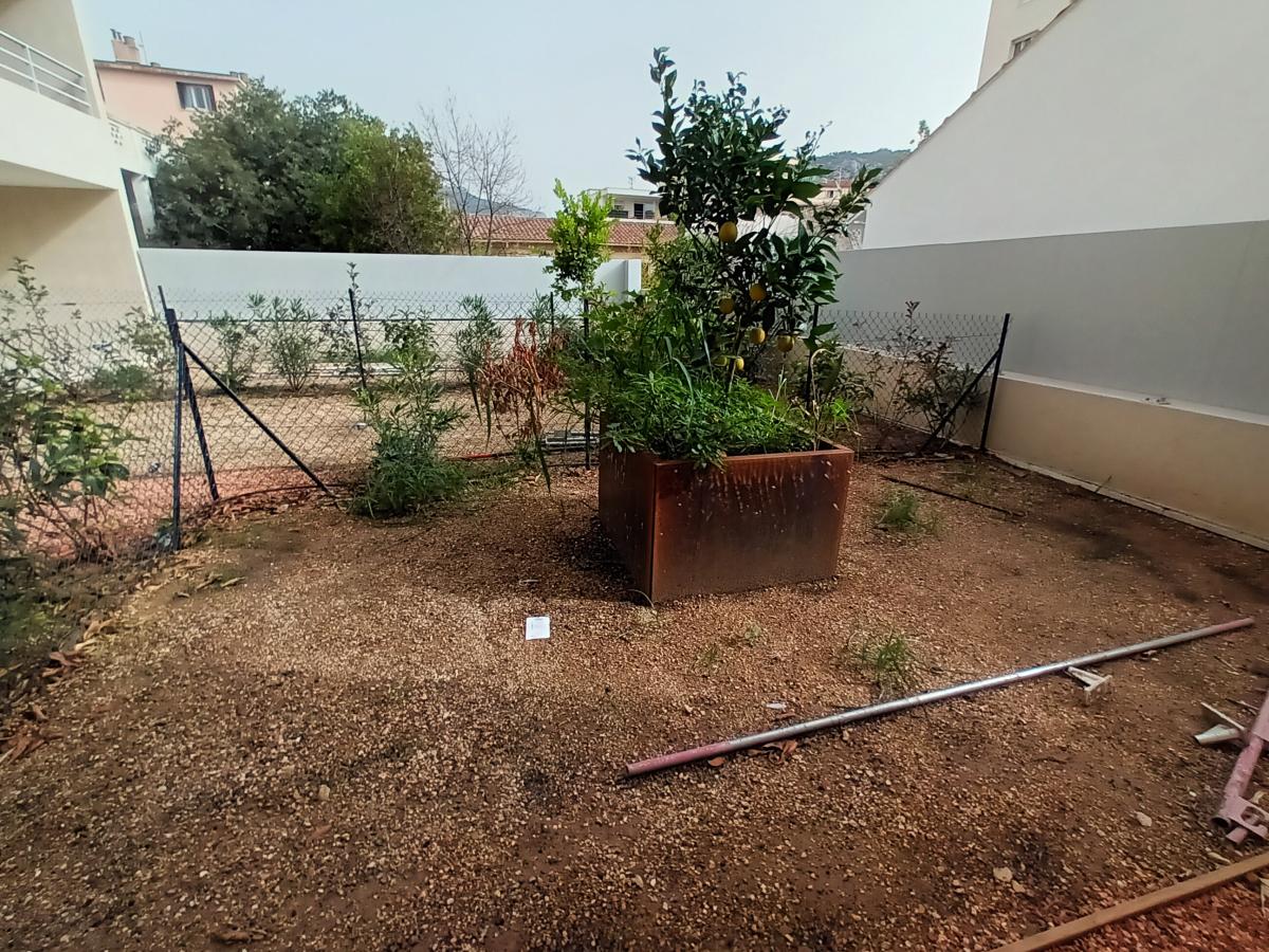 
																																							3 pièces - 
																																						1er étage - 65m² - 977,07 € - Photo #6