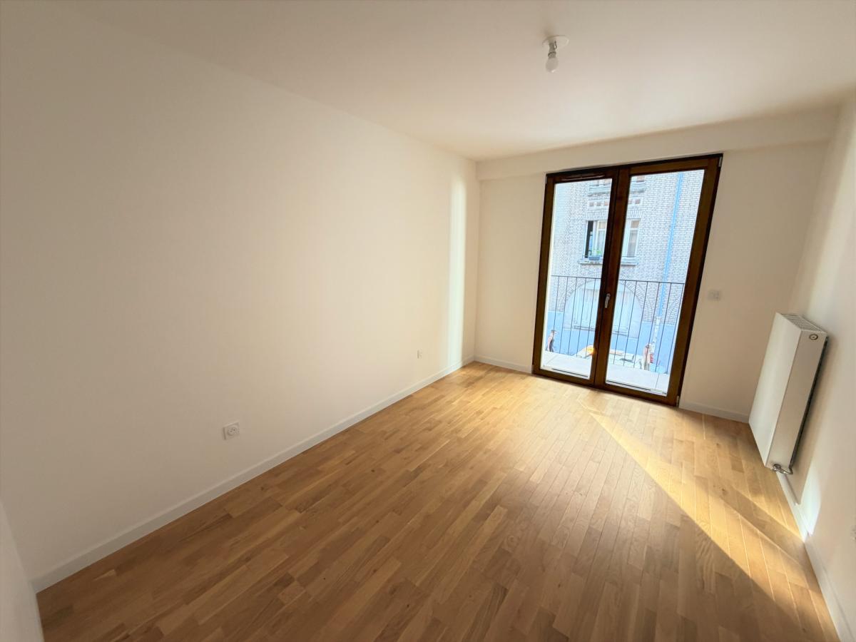 6 pièces - 7ème étage - 139m² - 4 064,12 € - Photo #6