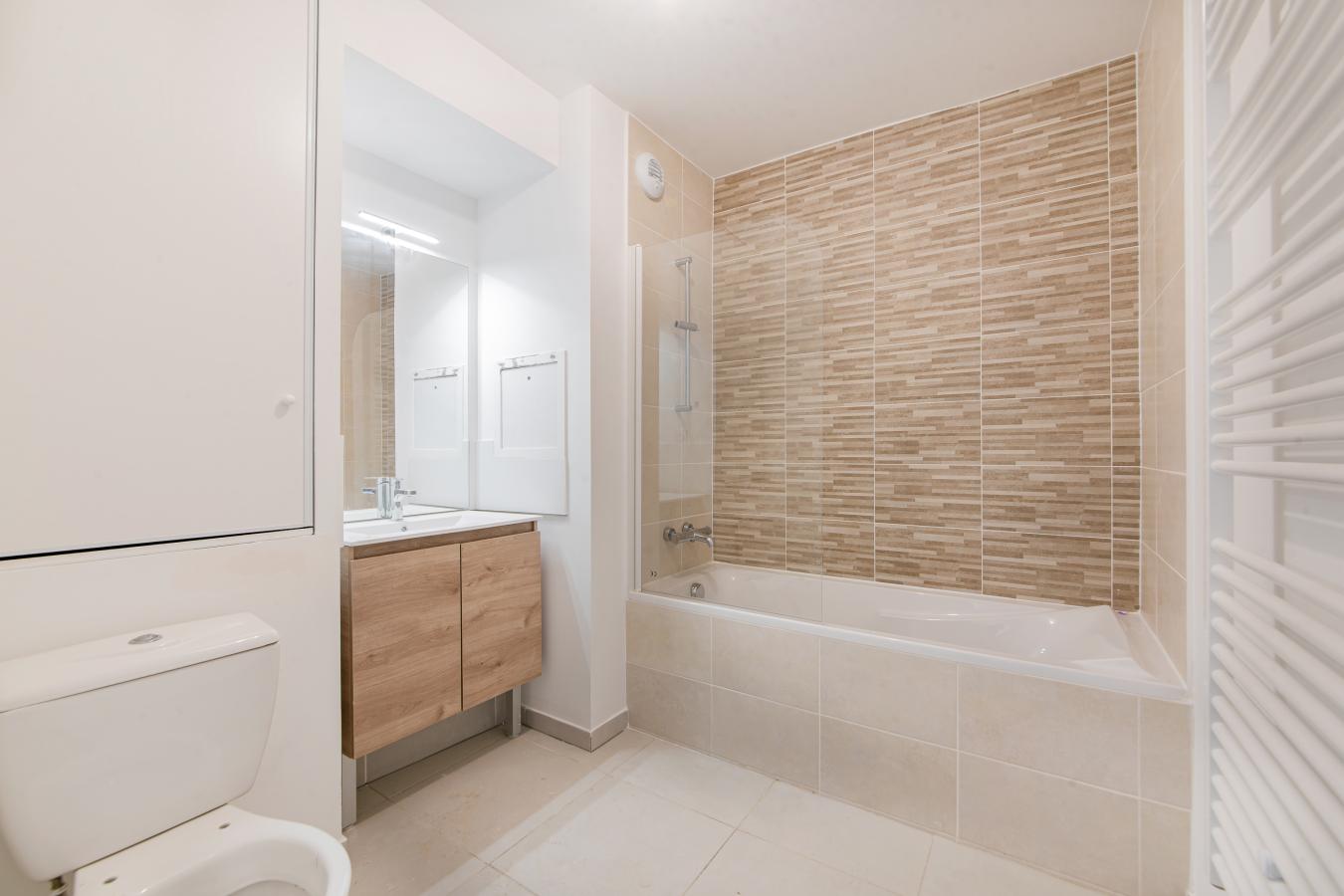 
																																							3 pièces - 
																																						RDC - 59m² - 954,37 € - Photo #5