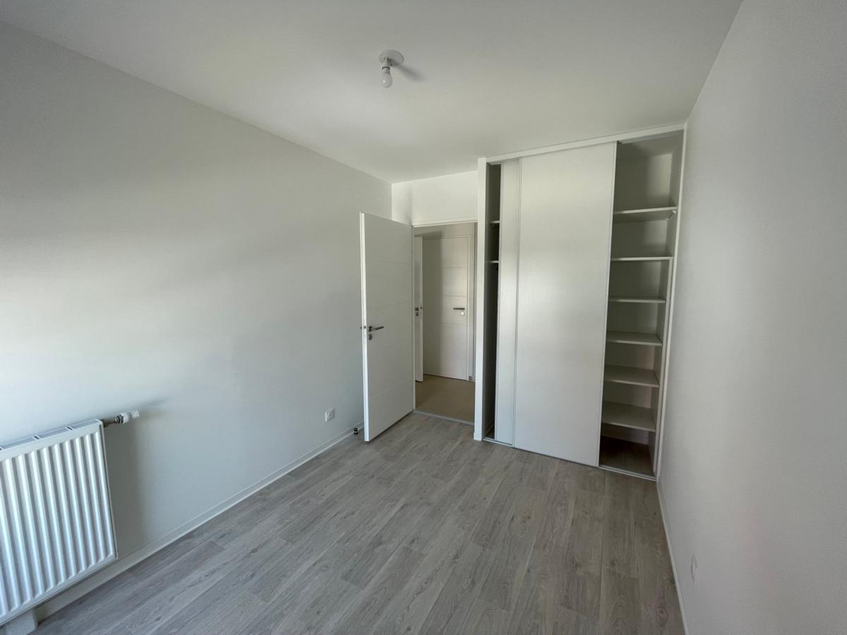 
																			3 pièces - 
																		1er étage - 63m² - 860,42 € - Photo #3
