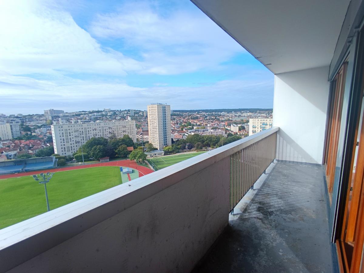 
																			4 pièces - 
																		13ème étage - 75m² - 1 526,11 € - Photo #0