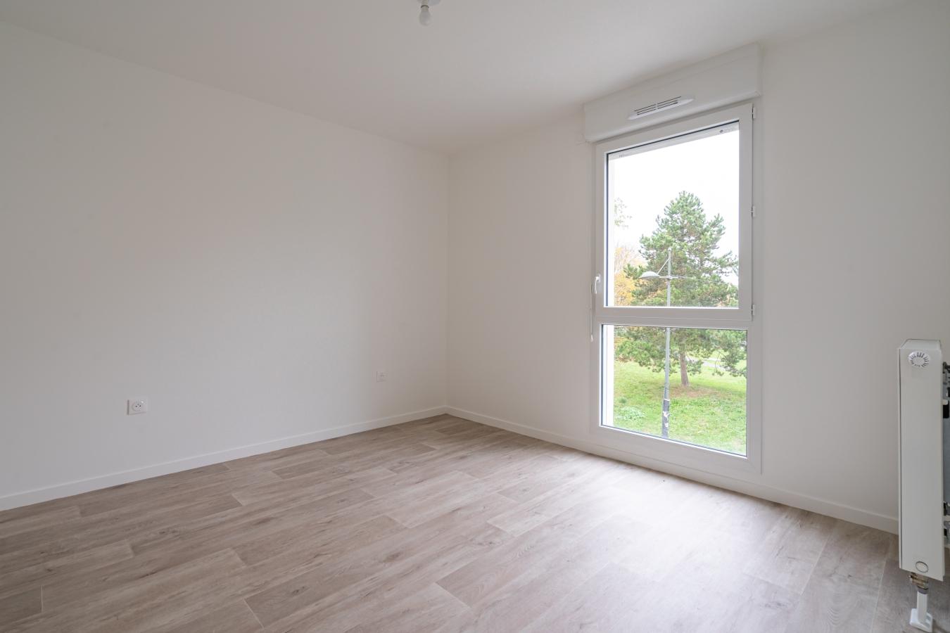 4 pièces - 1er étage - 79m² - 1 236,69 € - Photo #5