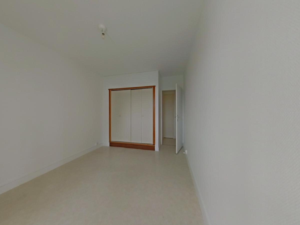 2 pièces - 3ème étage - 53m² - 639,32 € - Photo #3