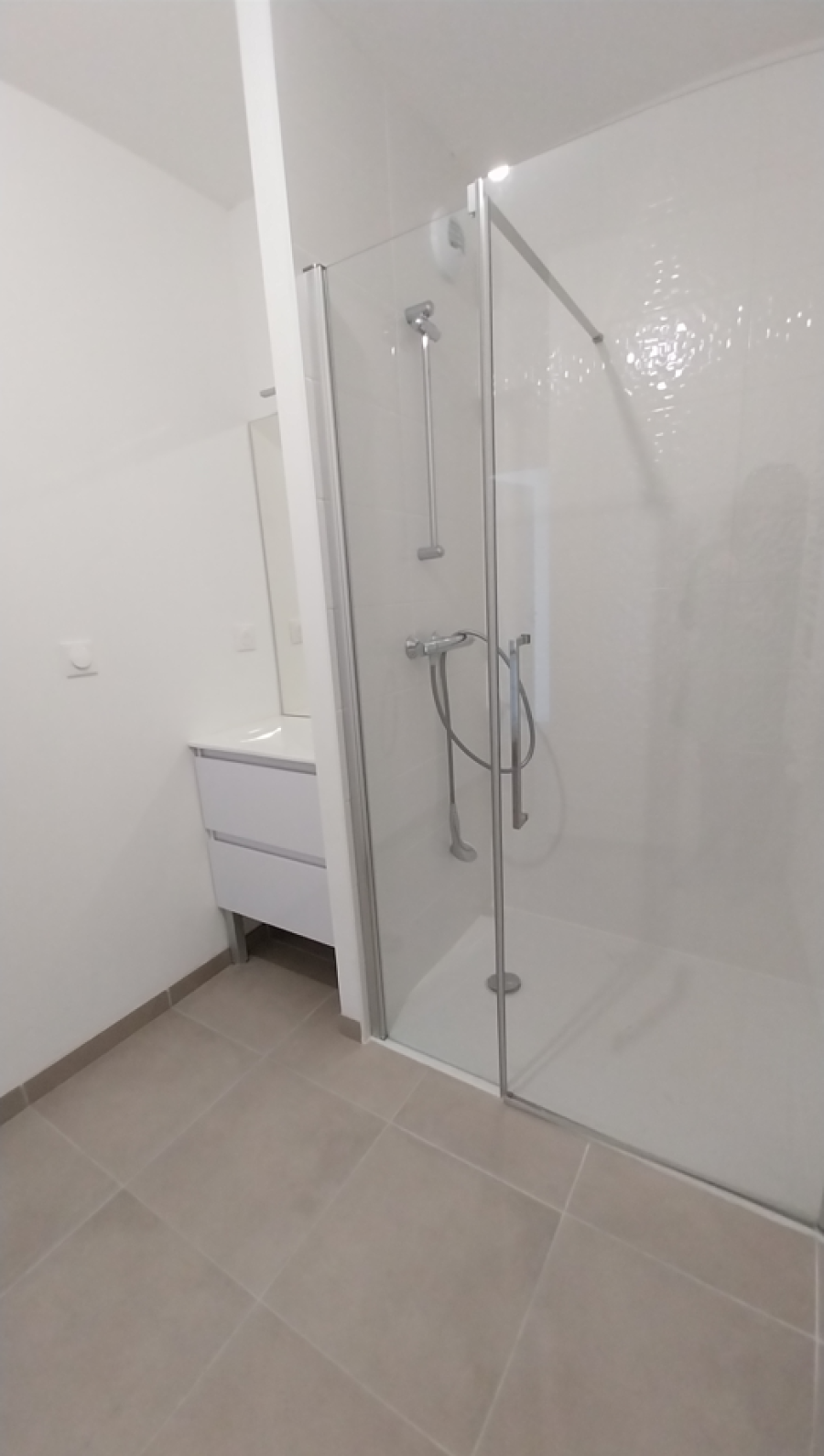 
																																							3 pièces - 
																																						1er étage - 62m² - 755,99 € - Photo #4