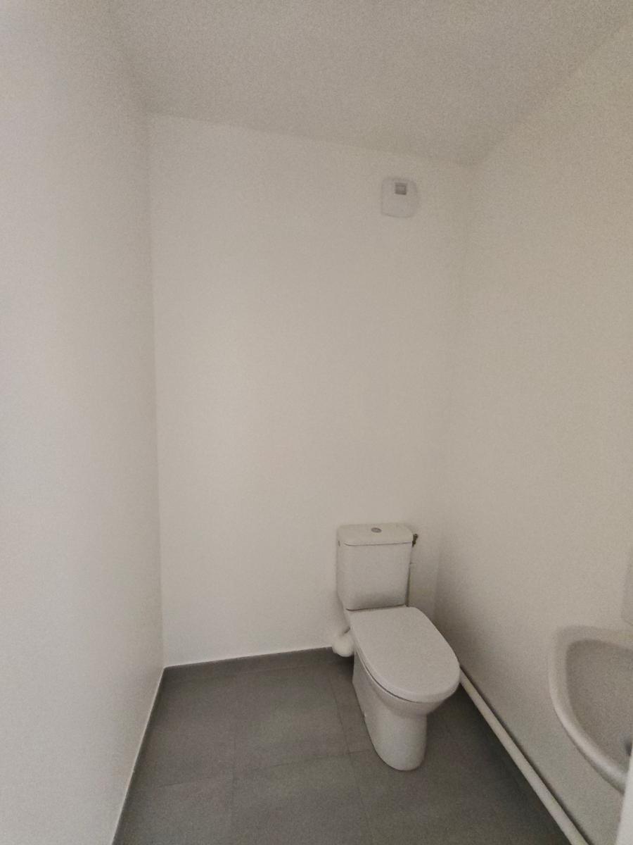 
																																							2 pièces - 
																																						5ème étage - 43m² - 1 209,31 € - Photo #2