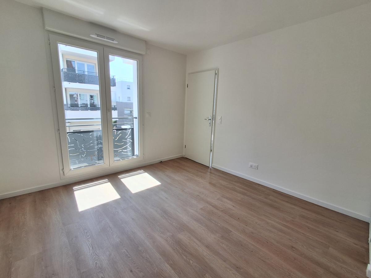 3 pièces - 2ème étage - 63m² - 1 227,23 € - Photo #3