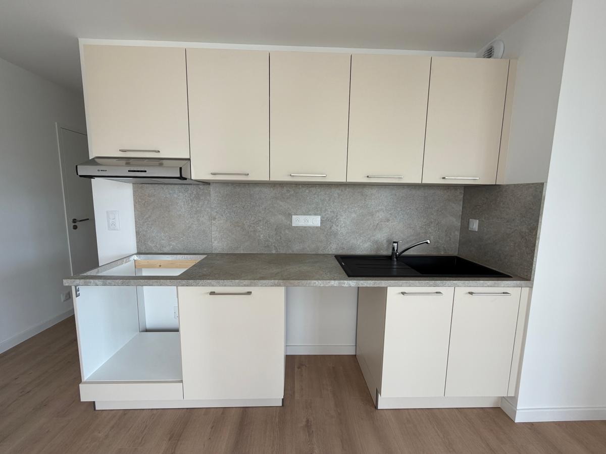 
																																							2 pièces - 
																																						1er étage - 45m² - 649,70 € - Photo #1