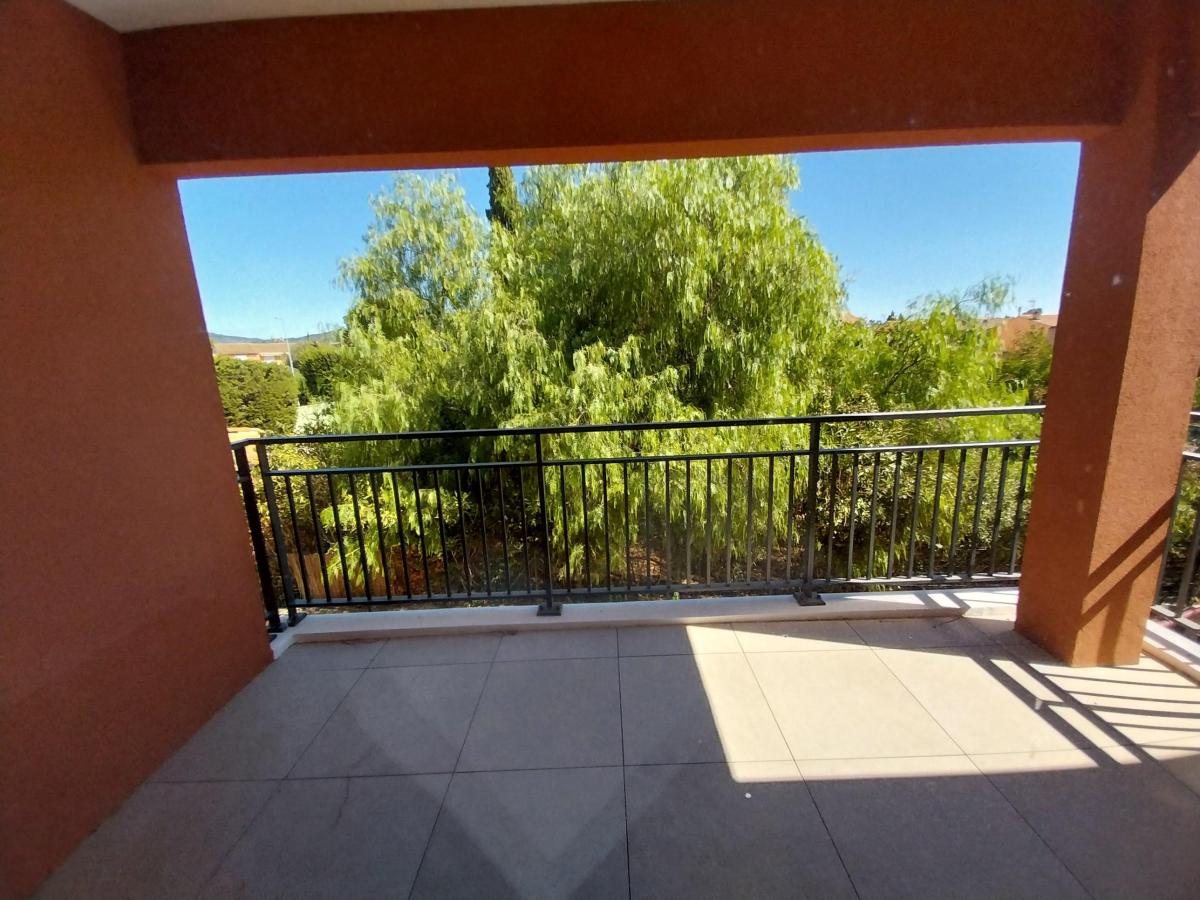 2 pièces - 1er étage - 44m² - 799,43 € - Photo #1