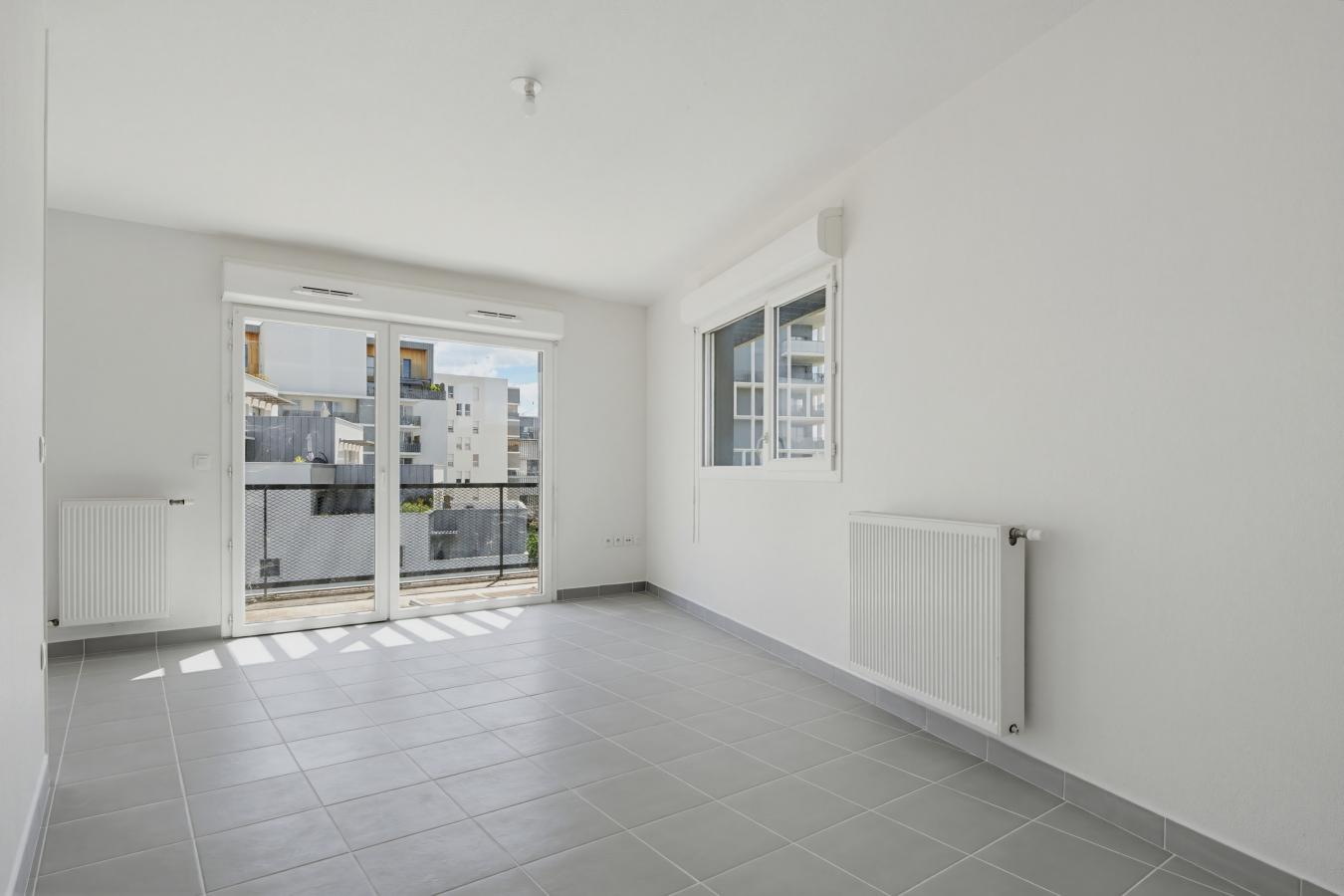 
																																							3 pièces - 
																																						5ème étage - 61m² - 161 000 € - Photo #2