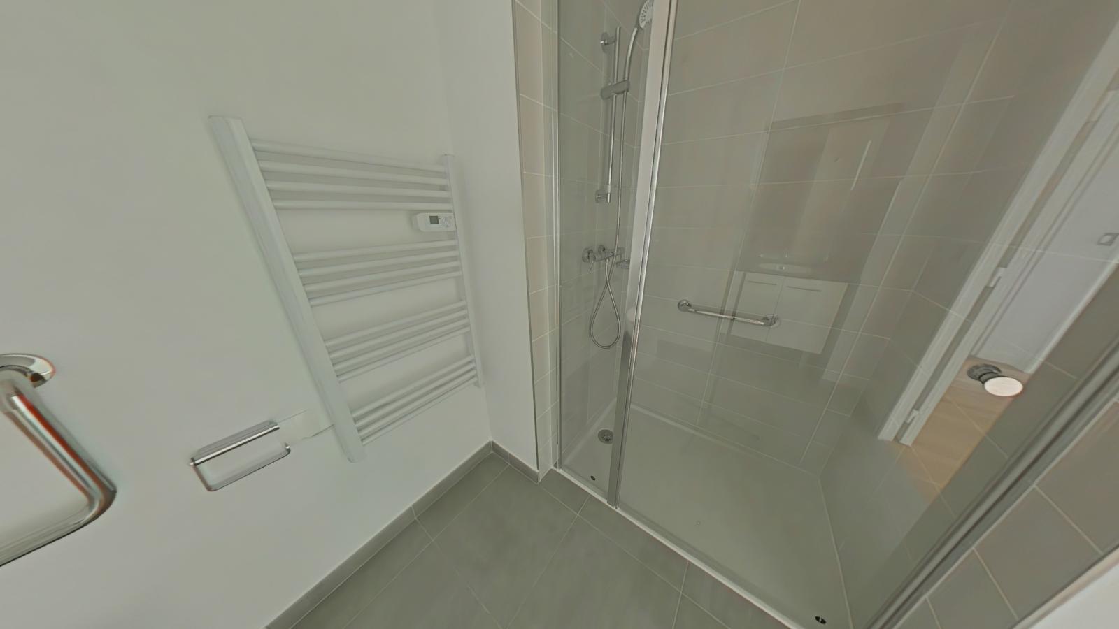 
																			3 pièces - 
																		7ème étage - 73m² - 1 448,50 € - Photo #6