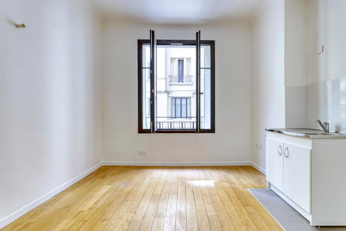 
																																							2 pièces - 
																																						RDC 260 000 € - Photo #1
