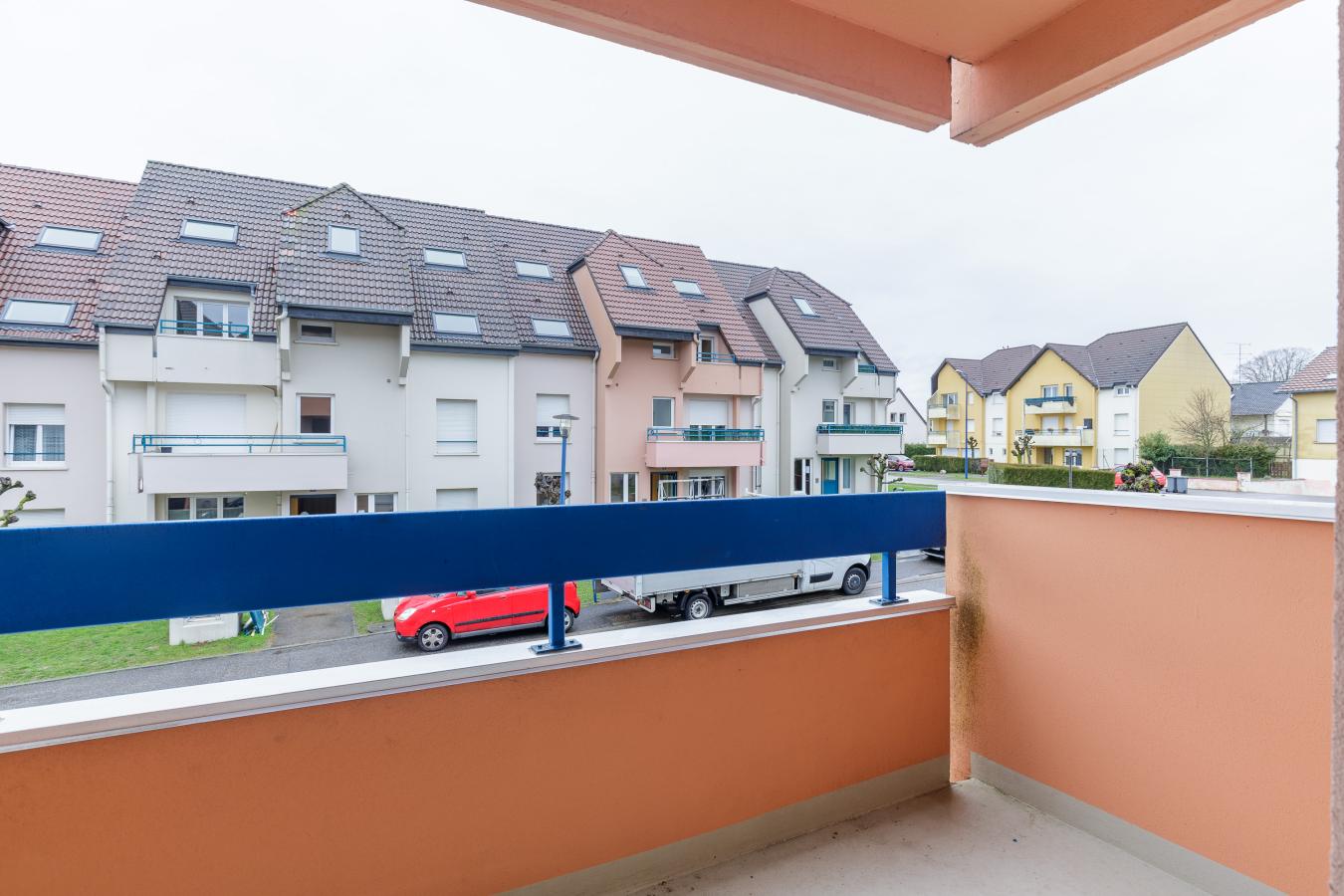 
																																							3 pièces - 
																																						1er étage - 65m² - 516,85 € - Photo #3